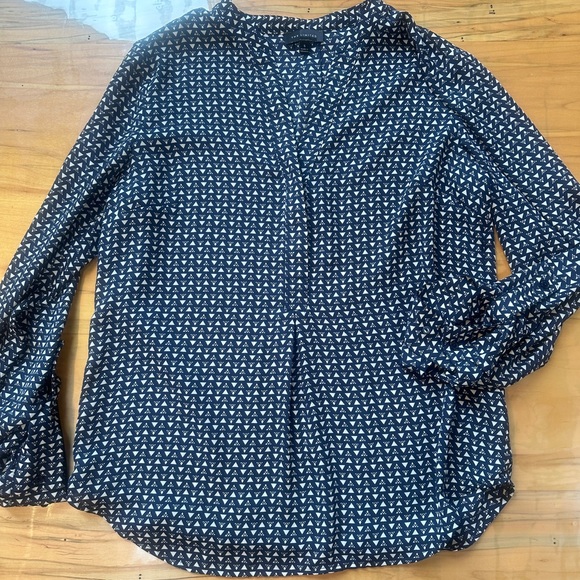 The Limited Tops - The Limited Chiffon Navy White Triangle 3/4 Long Sleeve Blouse Size Small